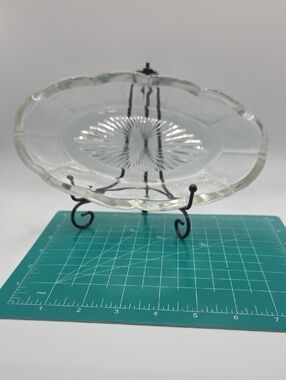 Clear Pressed Glass Oval Serving Platter - Scalloped Edge Vintage
